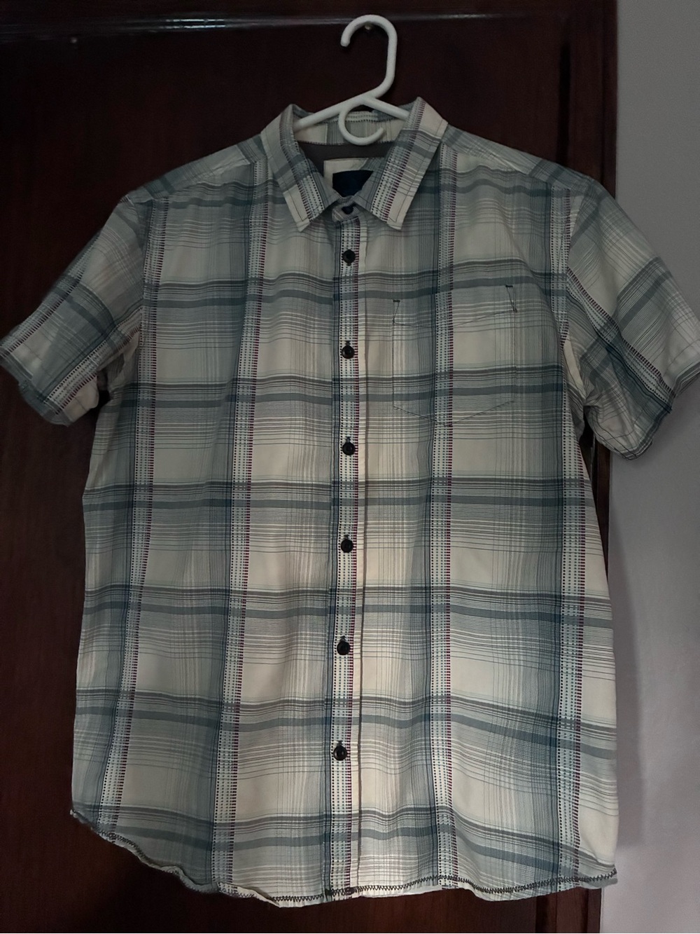 Men’s Prana Short-Sleeve Plaid Button-Down Shirt - Light Gray Blue,Red Sz Large